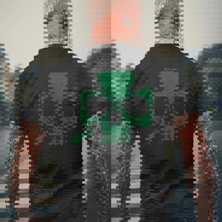 ラッキースカル クローバー メンズTシャツ バックプリント 高齢者への贈り物