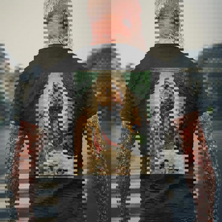 ラファエロのシスティーナ・マドンナ1513 メンズTシャツ バックプリント 高齢者への贈り物