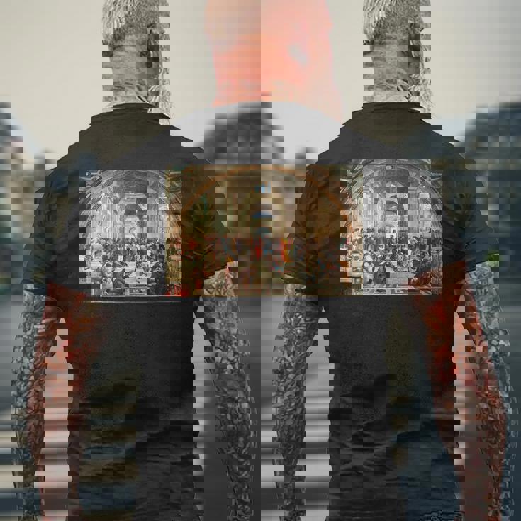 ラファエロ作「アテネの学堂」 メンズTシャツ バックプリント 高齢者への贈り物