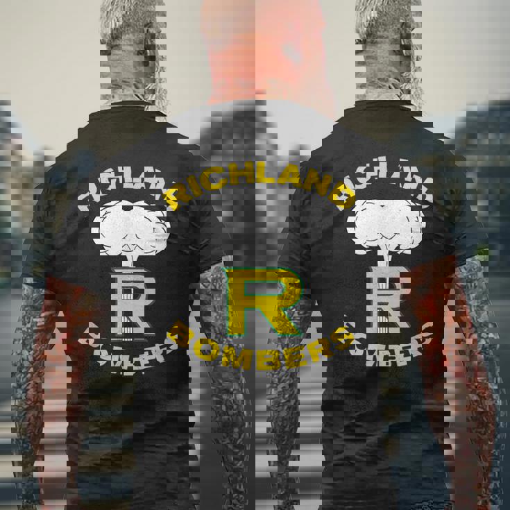 リッチランド・ボンバーズ メンズTシャツ バックプリント 高齢者への贈り物