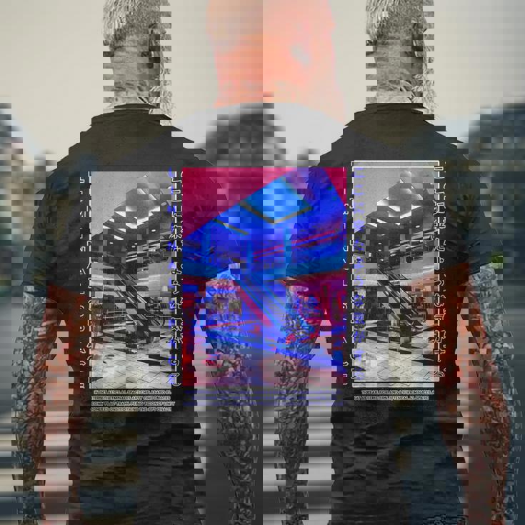 リミナルスペース メンズTシャツ バックプリント 高齢者への贈り物