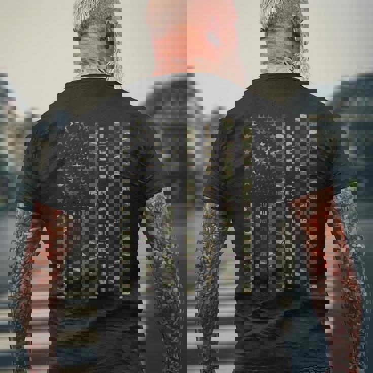 リー郡 アメリカ合衆国 アンティーク調迷彩 米国旗付き メンズTシャツ バックプリント 高齢者への贈り物