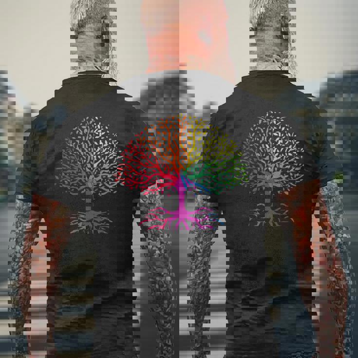 レインボーフラッグ ツリー・オブ・ライフ Lgbt ゲイ・プライド月間 Lgbtqアライ メンズTシャツ バックプリント 高齢者への贈り物