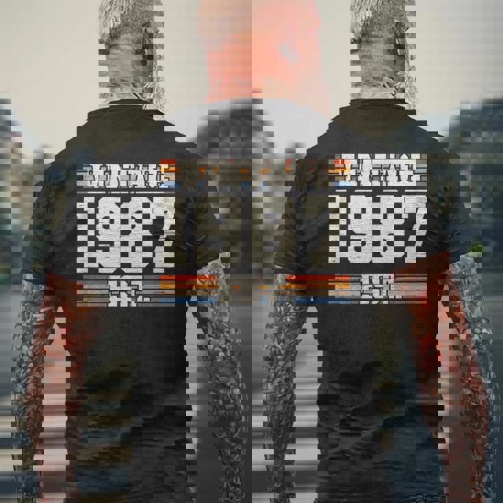 レトロ 38 年 ヴィンテージ 1987年 創業 38 周年 メンズTシャツ バックプリント 高齢者への贈り物