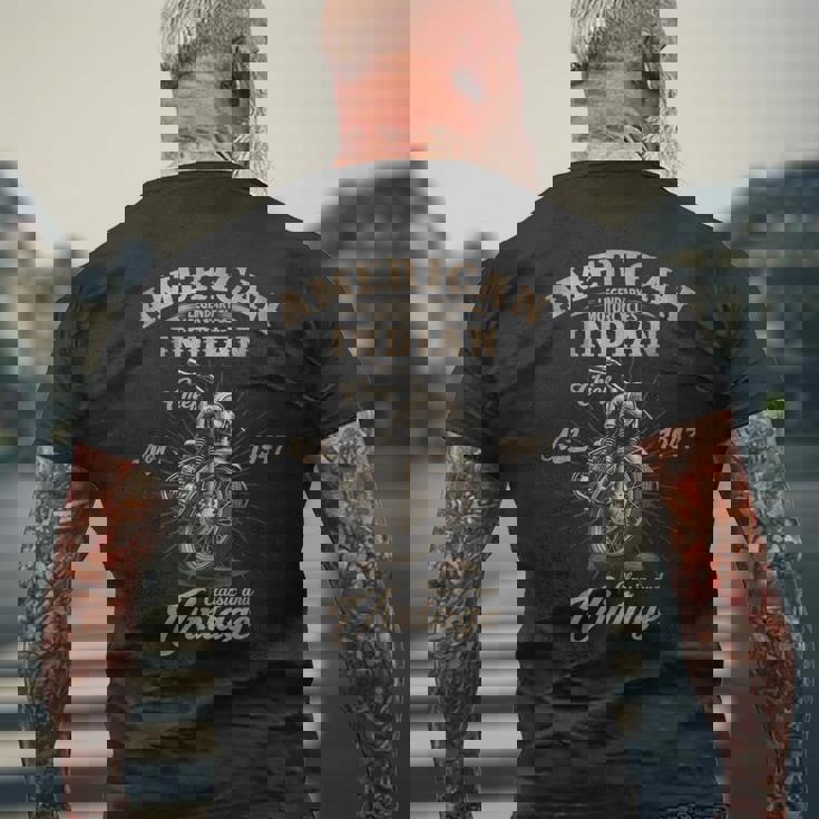 レトロ アメリカン オートバイ インディアン オールドバイカー メンズTシャツ バックプリント 高齢者への贈り物