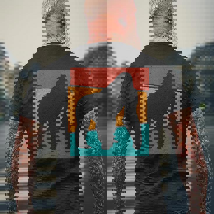 レトロ ゴリラ I エステティック ゴリラ I モンキー I ゴリラ メンズTシャツ バックプリント 高齢者への贈り物