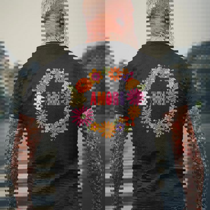 レトロ ボーホー フラワー アモーレ 愛 イタリア語 イタリア 旅行 メンズTシャツ バックプリント 高齢者への贈り物