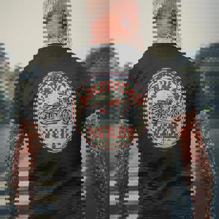 レトロ ヴィンテージ アメリカ製 モーターオイル 車 バイク ガレージ メンズTシャツ バックプリント 高齢者への贈り物