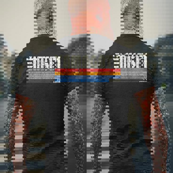 レトロヴィンテージ 70年代80年代スタイル 山形、日本 メンズTシャツ バックプリント 高齢者への贈り物