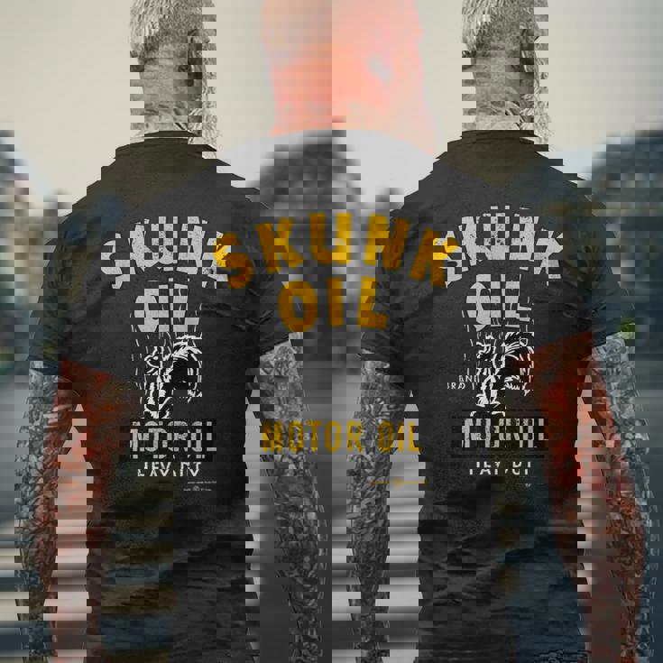 レトロヴィンテージ スカンクオイル モーターオイル メンズTシャツ バックプリント 高齢者への贈り物