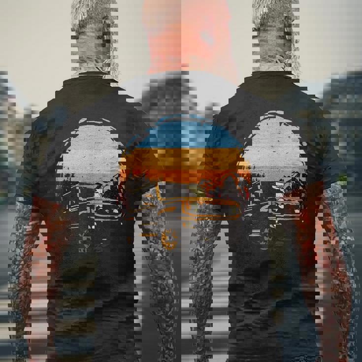 レトロヴィンテージスタイル ジムニー Gj Jb74 ファン オフロード メンズTシャツ バックプリント 高齢者への贈り物