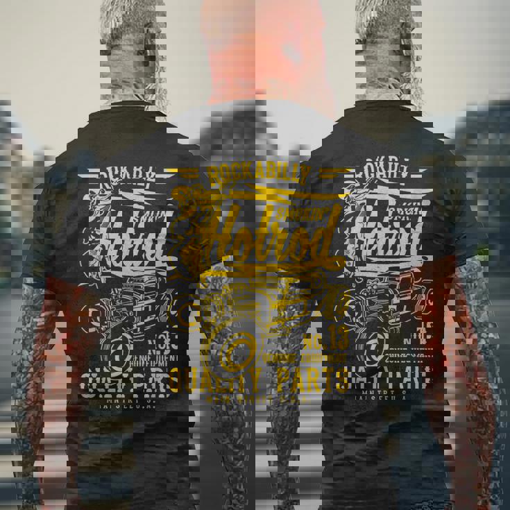 レトロヴィンテージスタイルのホットロッドロカビリーアンティーク調デザイン。 メンズTシャツ バックプリント 高齢者への贈り物