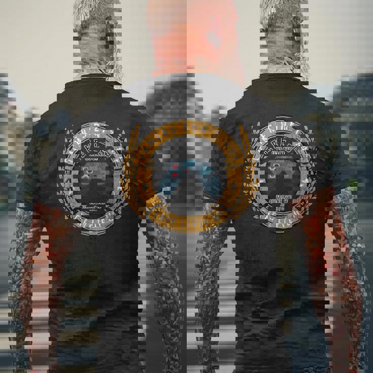 レベル50 アンロック ゲーマー 50歳の誕生日 メンズTシャツ バックプリント 高齢者への贈り物