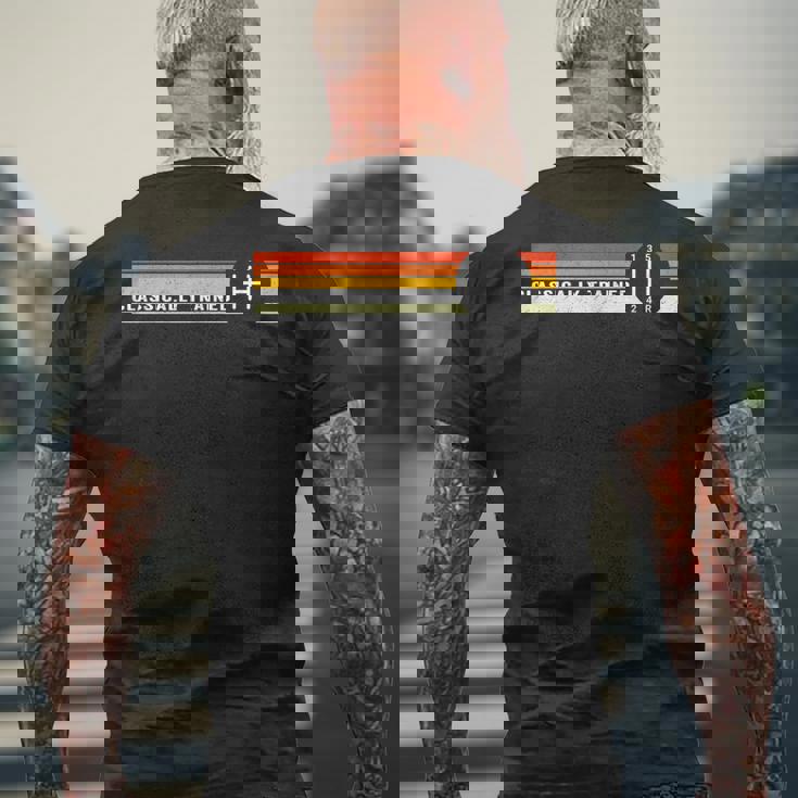 レーシング スリーペダル クラシック トレーニング マニュアル トランスミッション メンズTシャツ バックプリント 高齢者への贈り物