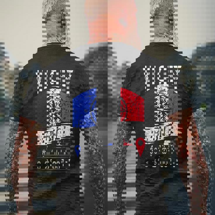 ヴィシー フランス 国旗 Gps座標 メンズTシャツ バックプリント 高齢者への贈り物