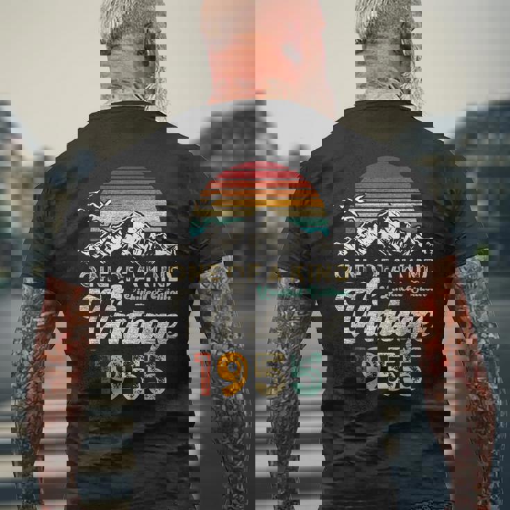 ヴィンテージ 1955 誕生日 70年 マウンテン レトロ メンズTシャツ バックプリント 高齢者への贈り物