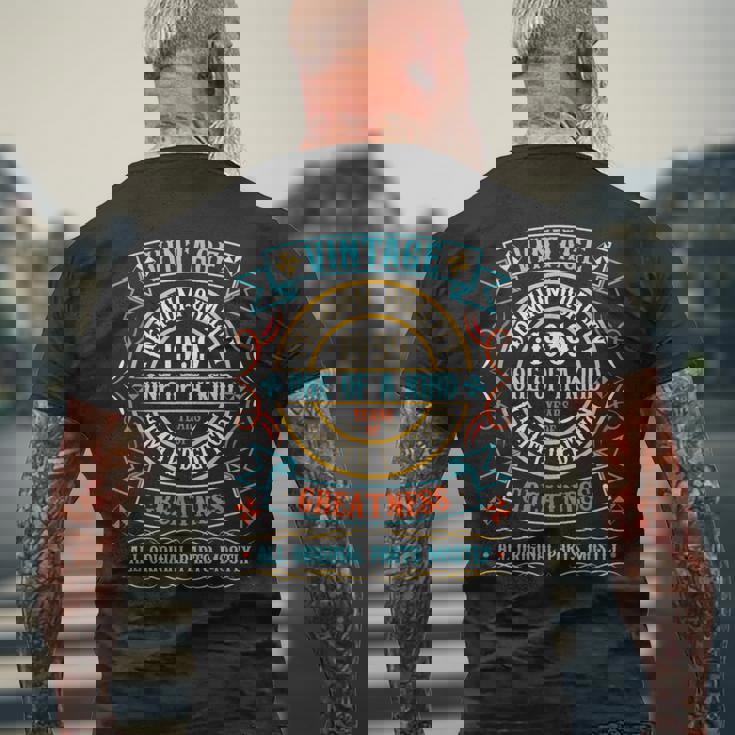 ヴィンテージ 1959 男性用 レトロ 面白い 1959 誕生日 メンズTシャツ バックプリント 高齢者への贈り物