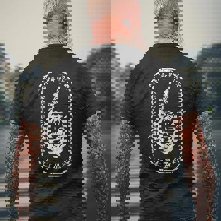 ヴィンテージ Chamorro Hook Guシール グアム メンズTシャツ バックプリント 高齢者への贈り物