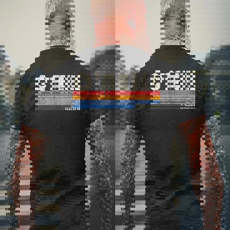 ヴィンテージ レトロ 70年代80年代スタイル オニールの故郷、ネバ州 メンズTシャツ バックプリント 高齢者への贈り物