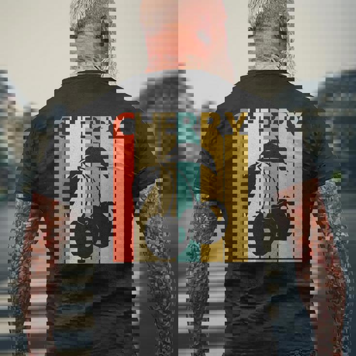 ヴィンテージチェリー メンズTシャツ バックプリント 高齢者への贈り物