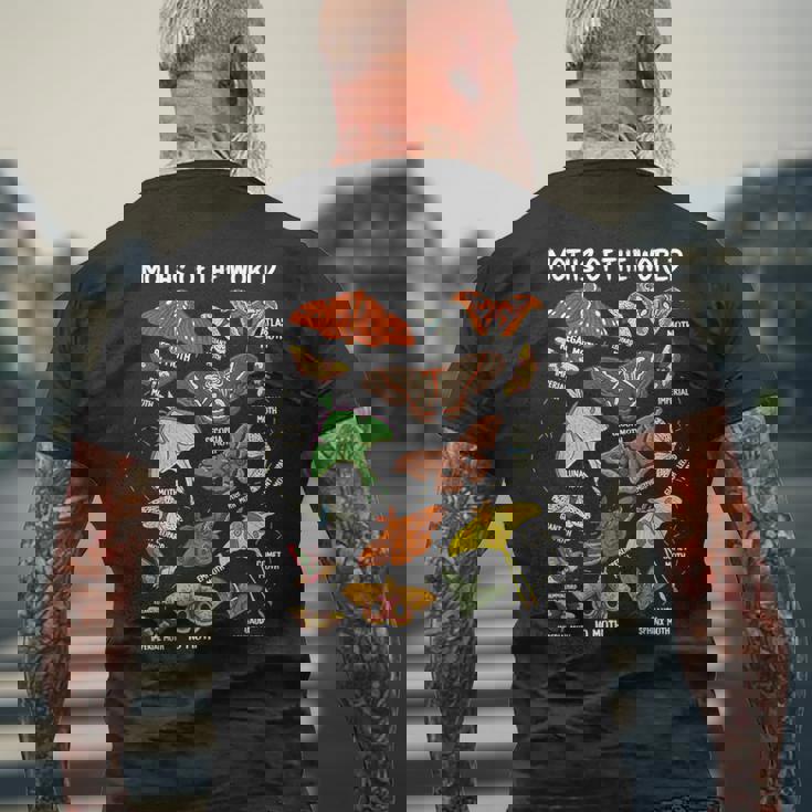 世界の蛾 昆虫昆虫 メンズTシャツ バックプリント 高齢者への贈り物