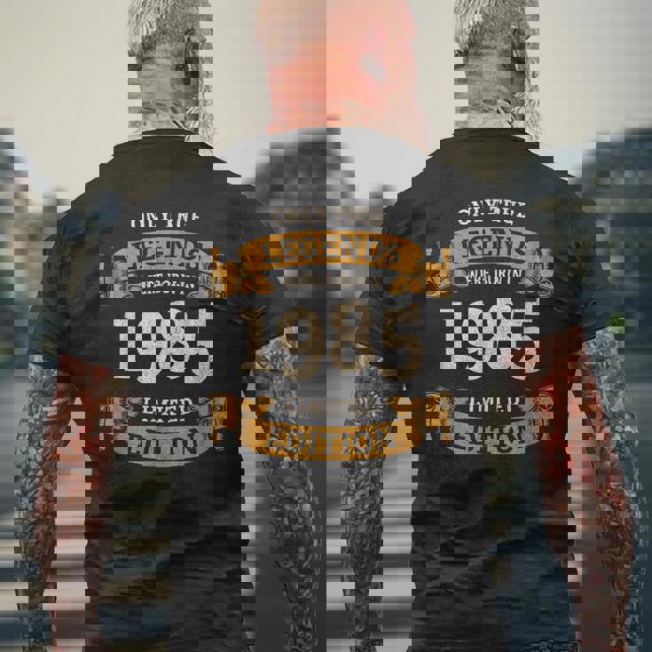 伝説は 1985 年に誕生しました ヴィンテージ 40 歳の誕生日 40 歳 メンズTシャツ バックプリント 高齢者への贈り物