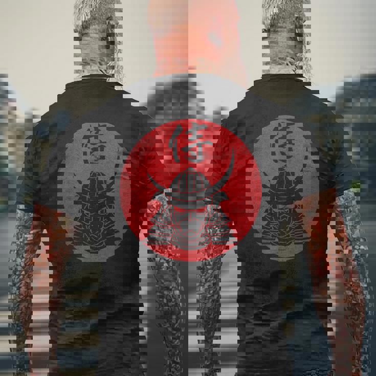 侍の戦士の兜日本の漢字-黒 メンズTシャツ バックプリント 高齢者への贈り物