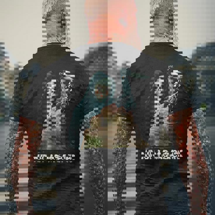 修道女虐殺サバイバルホラーゲームマニアック メンズTシャツ バックプリント 高齢者への贈り物