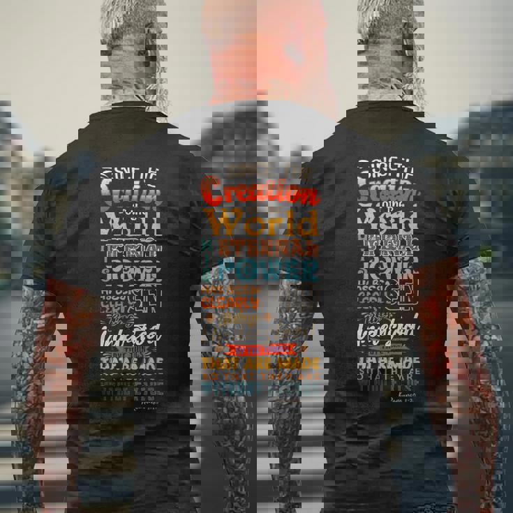 創世記 聖書 神々 創造 教会 イエス・キリスト メンズTシャツ バックプリント 高齢者への贈り物