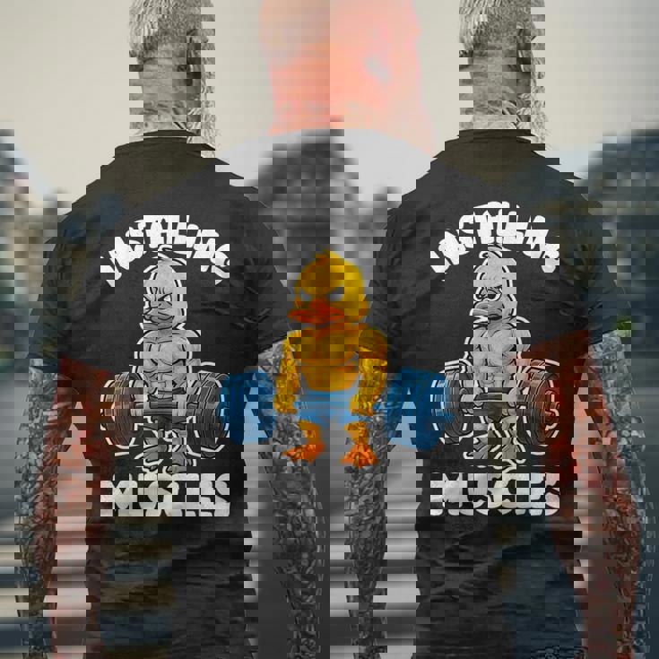 取り付け 筋肉 アヒル ウェイトリフティング フィットネス ジム 男の子 男性 メンズTシャツ バックプリント 高齢者への贈り物