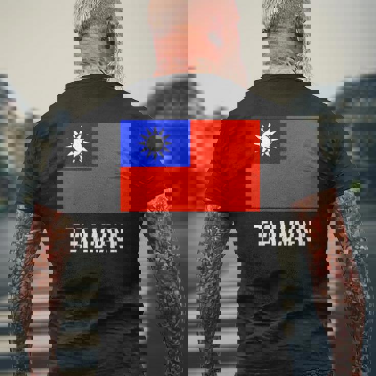 台湾 台湾の国旗 メンズTシャツ バックプリント 高齢者への贈り物