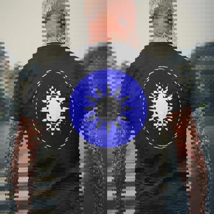 台湾空軍 ラウンドデル 旗 台湾武装部隊 メンズTシャツ バックプリント 高齢者への贈り物