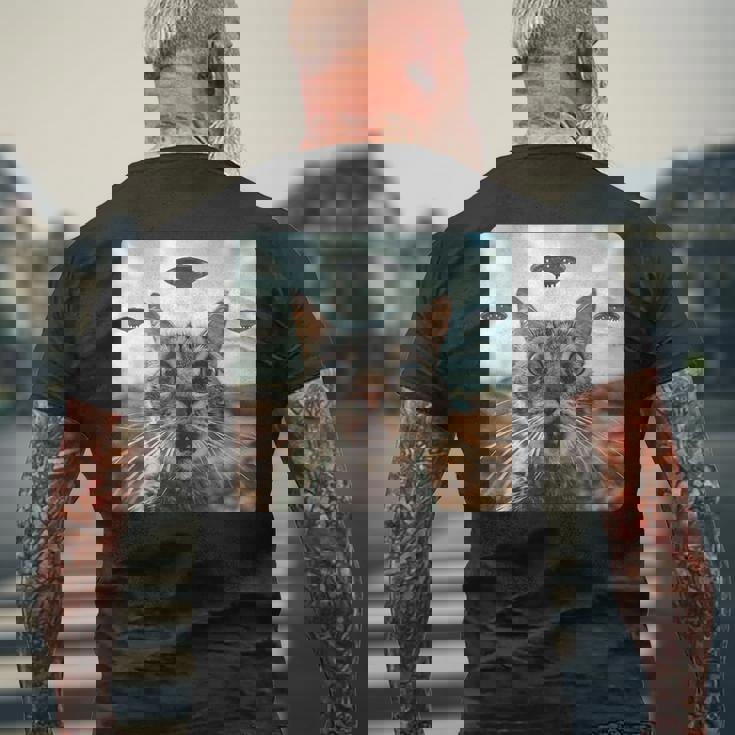 地球外との出会い メンズTシャツ バックプリント 高齢者への贈り物