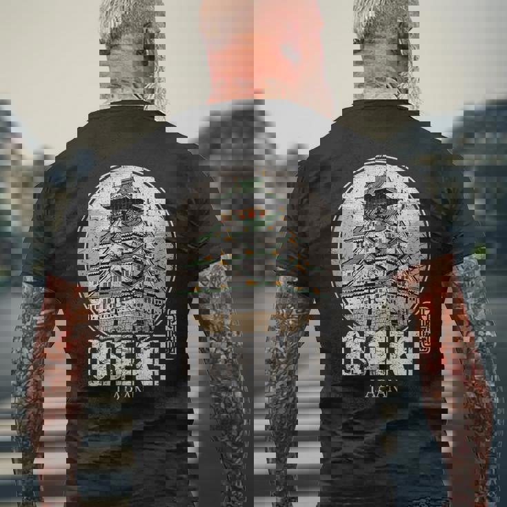 大阪城 日本 お土産 日本の漢字 メンズTシャツ バックプリント 高齢者への贈り物