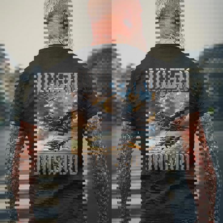 奇妙なミーム 面白い イタリアン ブレインロット ヌクレアロ 恐竜 キッズ メンズTシャツ バックプリント 高齢者への贈り物