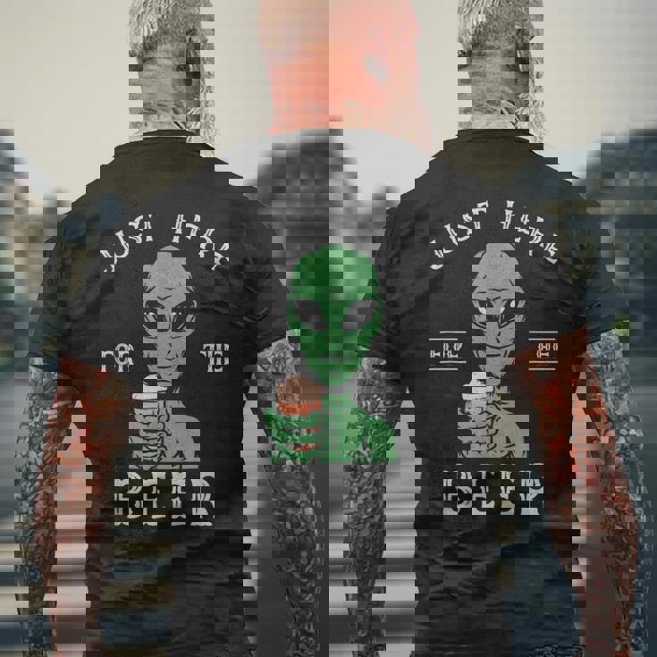 宇宙人とビール愛好家 地球外生物パーティーコスチューム メンズTシャツ バックプリント 高齢者への贈り物