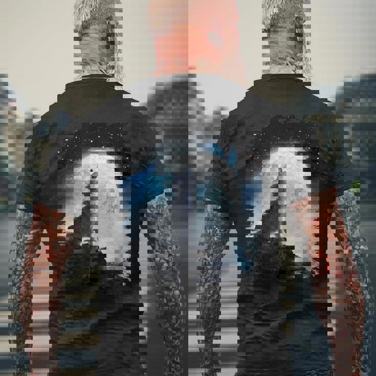 宇宙空間 オオカミ 月に遠吠えするオオカミ メンズTシャツ バックプリント 高齢者への贈り物