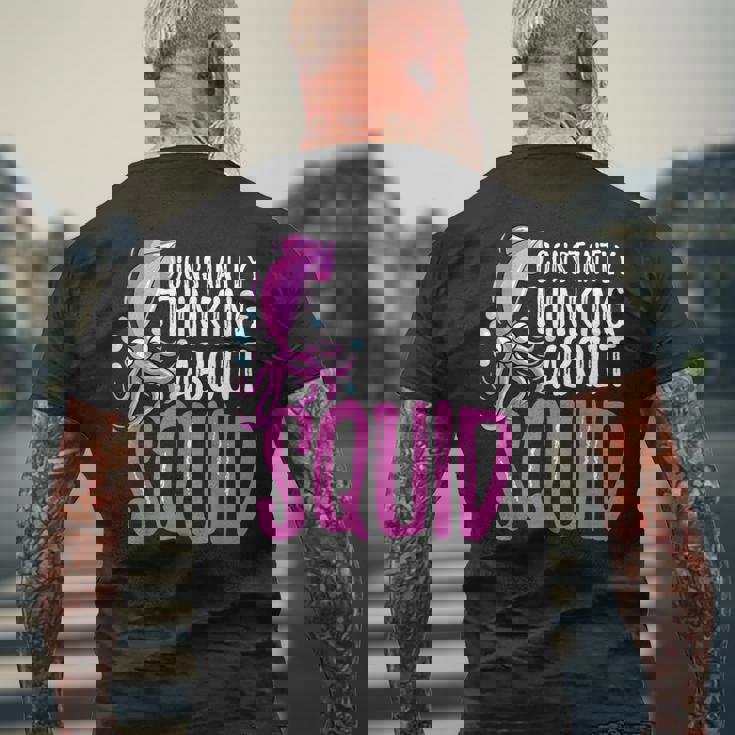 常にイカを考える メンズTシャツ バックプリント 高齢者への贈り物