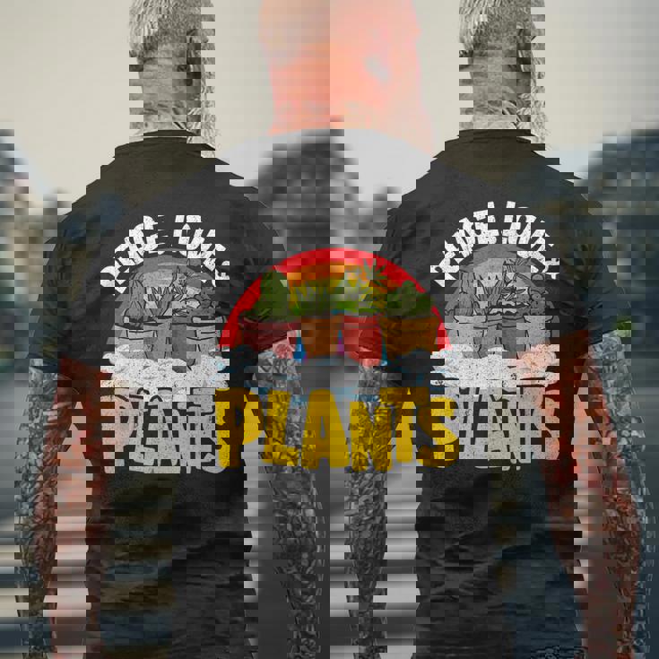 平和 愛&植物 レトロ レインボー 多肉植物 植物庭師 メンズTシャツ バックプリント 高齢者への贈り物