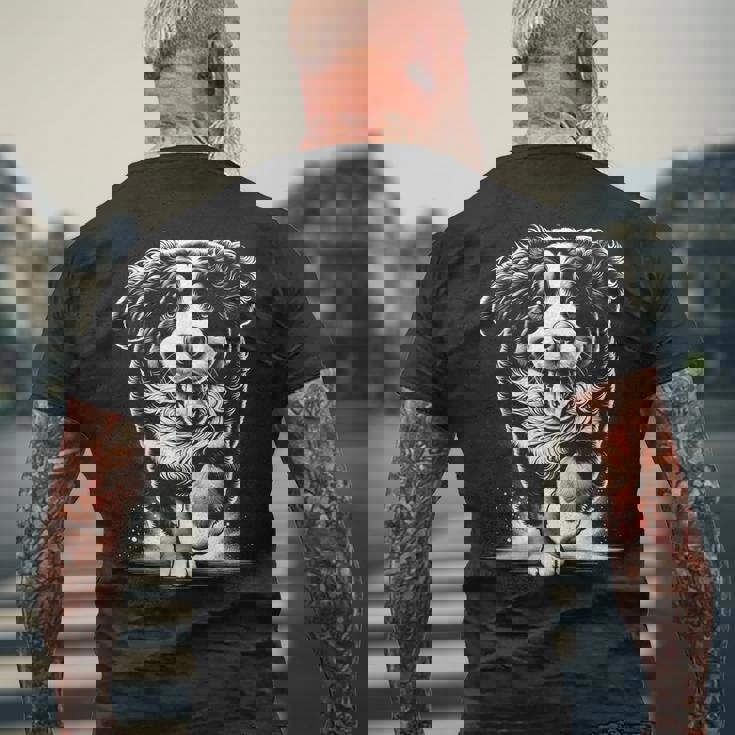 幸せなポーズでかわいいバーニーズマウンテンドッグ メンズTシャツ バックプリント 高齢者への贈り物