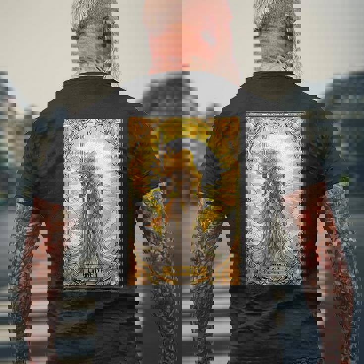 戦士の女神アテナ ギリシャ神話 タロットカード メンズTシャツ バックプリント 高齢者への贈り物