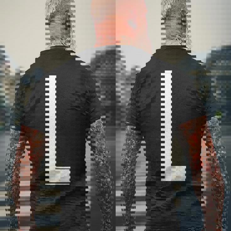 文字l アルファベットモノグラム イニシャル メンズTシャツ バックプリント 高齢者への贈り物