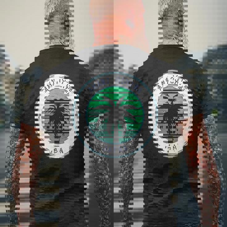 日本 奄美大島 メンズTシャツ バックプリント 高齢者への贈り物