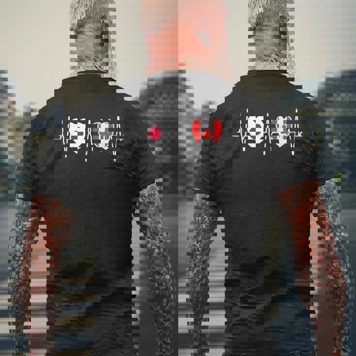 日本とカナダ カナダ国旗 国旗 メンズTシャツ バックプリント 高齢者への贈り物