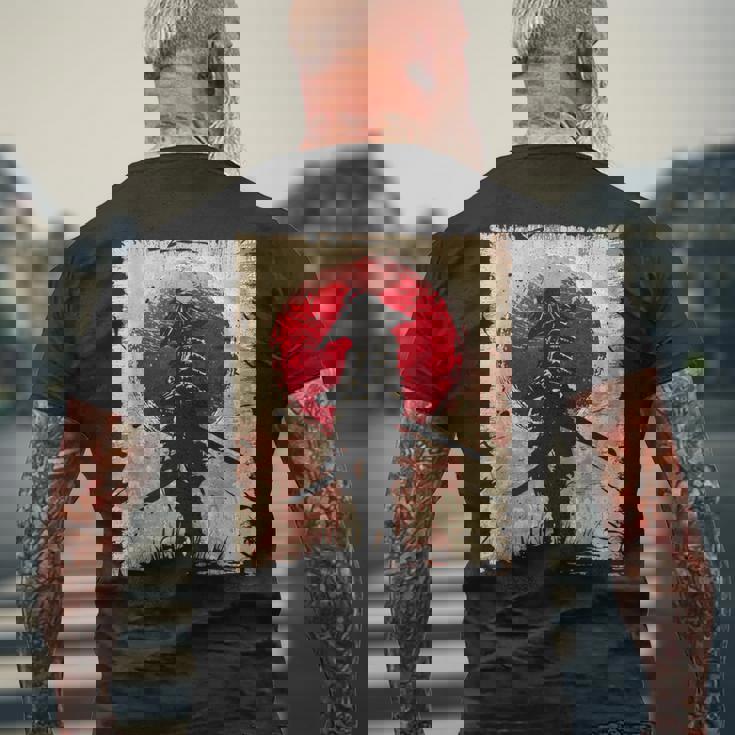 日本アート サムライ ビンテージ ファイター レトロデザイン メンズTシャツ バックプリント 高齢者への贈り物