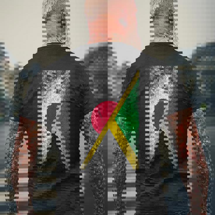 日本ジャマイカの国旗 ジャマイカ。 メンズTシャツ バックプリント 高齢者への贈り物