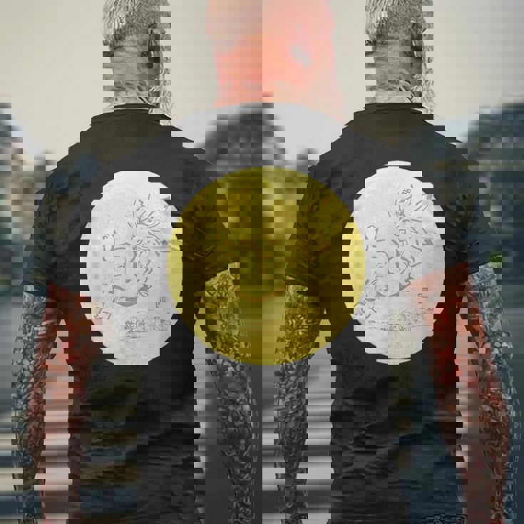 月 に映る 鳥獣戯画 兎 デザイン ウサギ うさぎ メンズ レディース キッズ 和風 和柄 グラフィック メンズTシャツ バックプリント 高齢者への贈り物