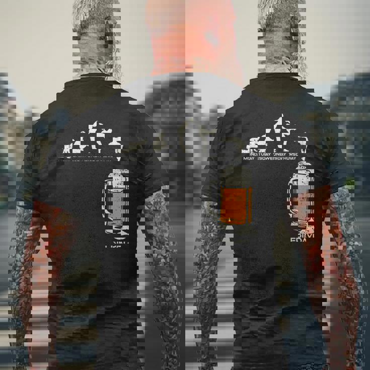 月曜日から金曜日のビールのおかしい仕事の週の飲むチームのギフトへの月曜日 メンズTシャツ バックプリント 高齢者への贈り物