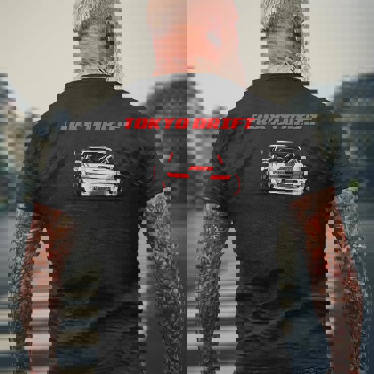 東京 ドリフトカー ジャパン ドリフトレーサー ドーナツ 運転 横向き メンズTシャツ バックプリント 高齢者への贈り物