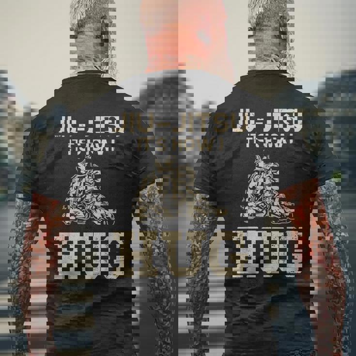 柔術ファイター Its How I Hug メンズTシャツ バックプリント 高齢者への贈り物